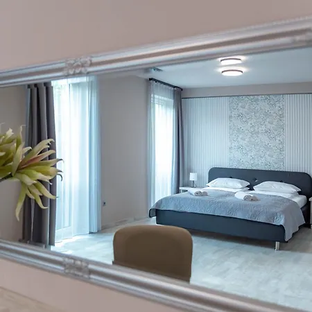 Bed and Breakfast Maya Panzio-rezidencia 3*