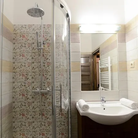 Maya Panzio-rezidencia