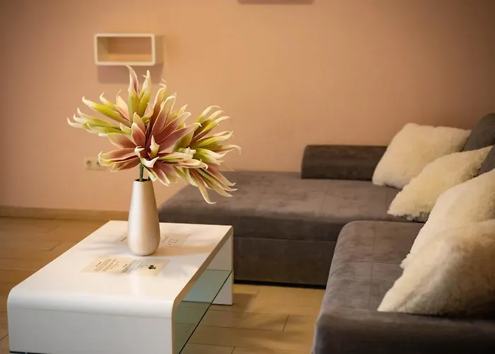 Maya Panzio-rezidencia Bed & Breakfast