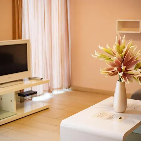 Maya Panzio-rezidencia ベッド・アンド・ブレックファスト セゲド